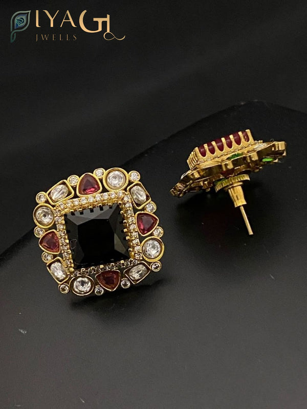 Gold matte finish stone stud earrings for ethnic wear occasions - PiyaGuJwells