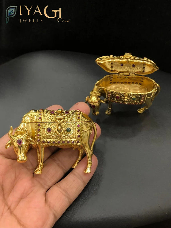 Kempu Stone Antique Polish Kum-Kum Box - PiyaGuJwells