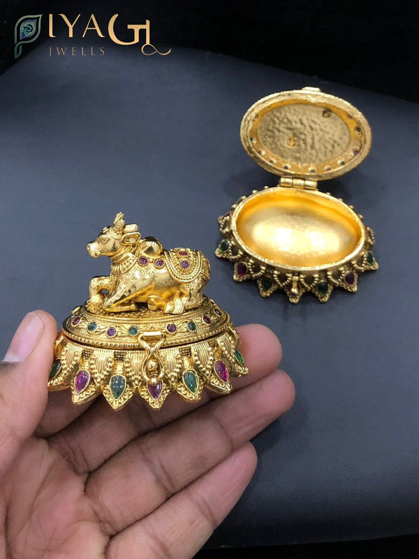 Kempu Stone Antique Polish Kum-Kum Box - PiyaGuJwells