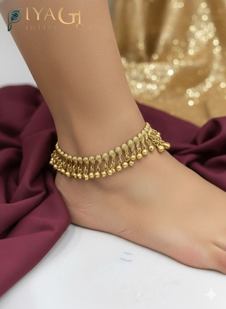 Antique gold tone bead anklet for ethnic wear - PiyaGuJwells